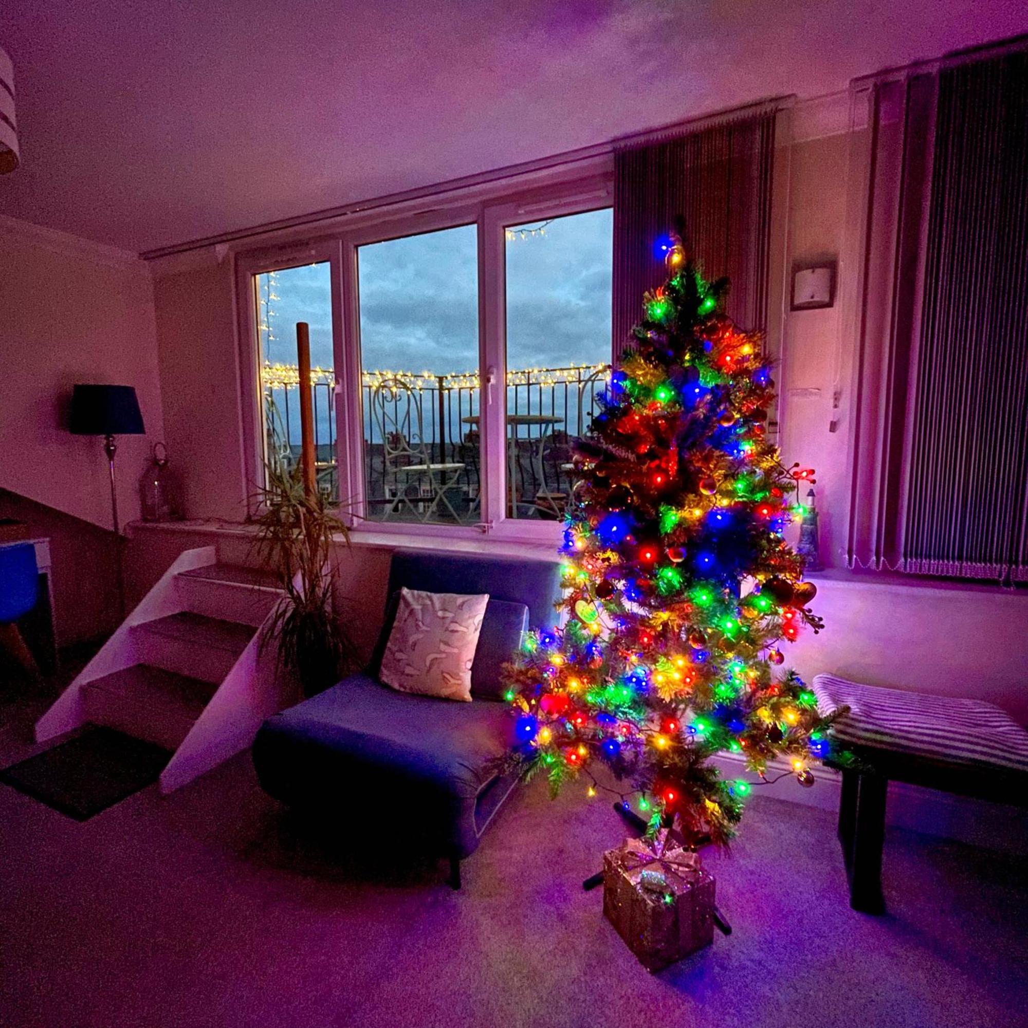 Penthouse, Private Balcony, Superb Views, Lift, Reserved Free Parking Apartamento *